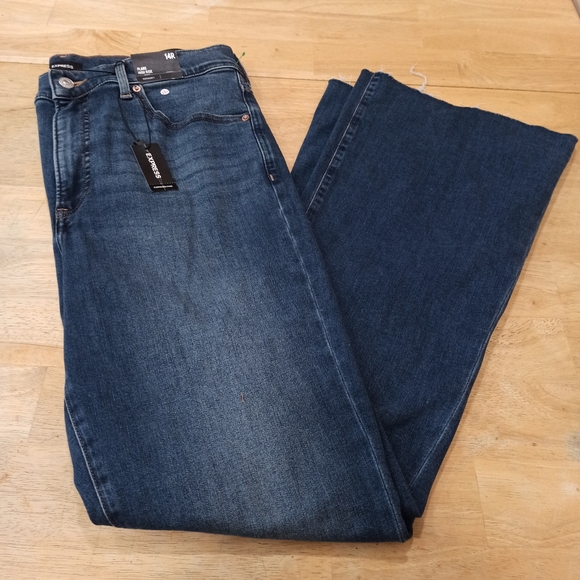 Express Denim - Express Mid Rise '70s Flare Distressed Jeans Denim Women's Size 14R New With Tag